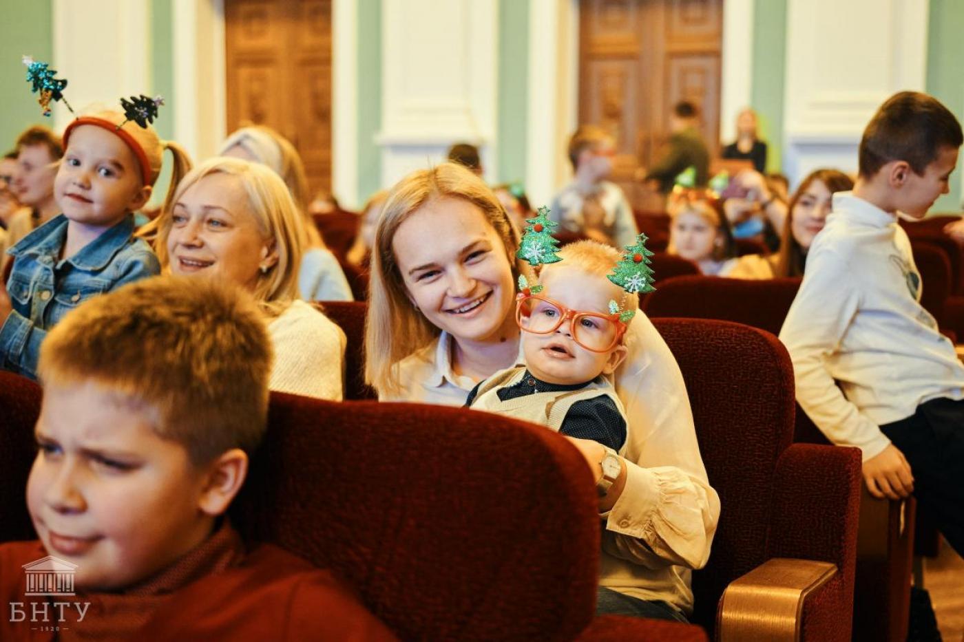 Неделя родительской любви в БНТУ: время сказать главное